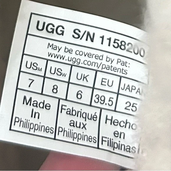 UGG® All-Gender Venture Daze Ultra Mini Boot - Chestnut. Size: Women 8-Men 7 - Picture 8 of 8